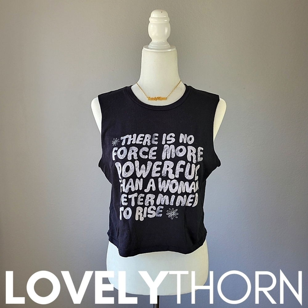 GRAYSON THREADS // soft stretchy sleeveless raw edges cropped graphic top